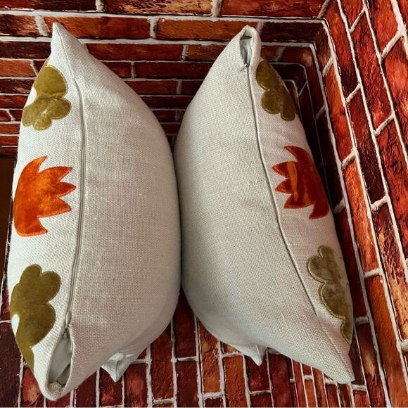 Adam & Viktoria Luxury Linen & Velvet Retro Pillows (2) Org/Brn/Gld EUC Decor - Picture 4 of 14